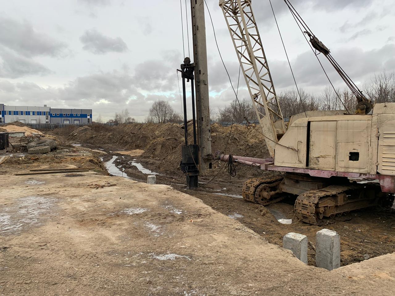 Loginof строится!